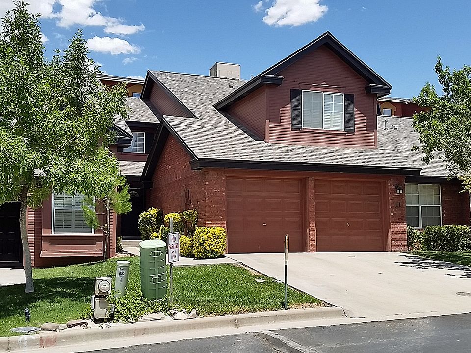 1st image of 11 Stratford Hall Cir