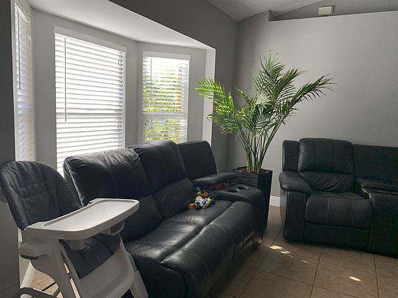 4th image of 3673 SW Savona Blvd