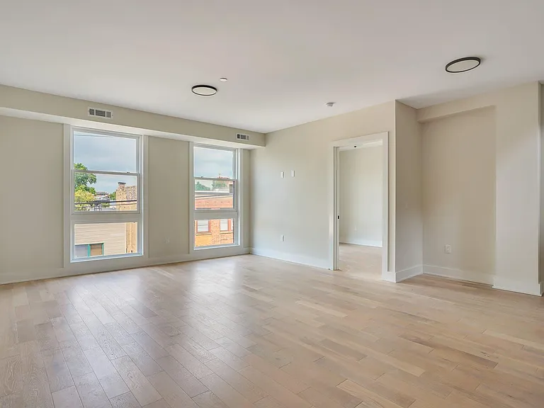 268 New York Ave #2 — Photo 6