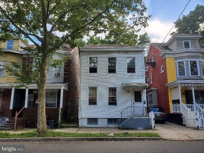 495 Stuyvesant Ave, Trenton, NJ, 08618