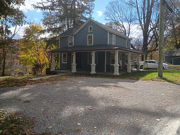 3rd image of 2224 Kunkletown Rd Floor 1
