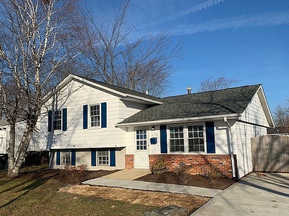 1st image of 4214 Greenbrier Ln