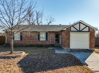 4132 Pepperbush Dr, Fort Worth, TX 76137