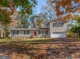 8190 Ebbtide Ln, Lusby, MD 20657