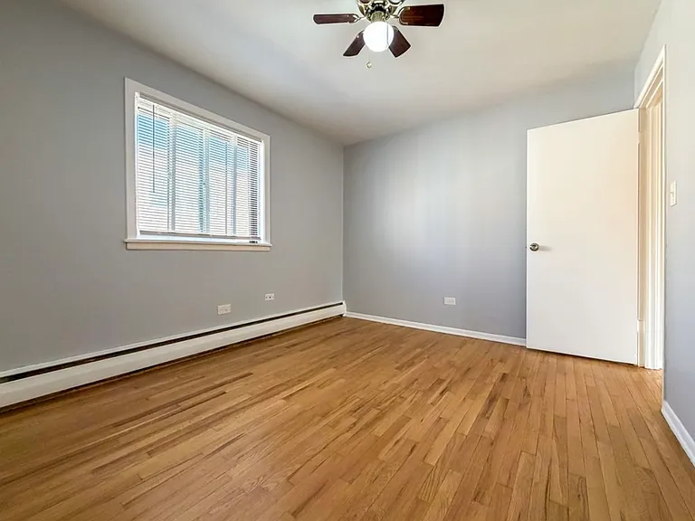 4331 N Kedvale Ave #303 — Photo 7