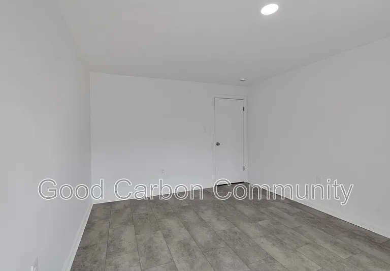 211 Summer St #8 — Photo 16
