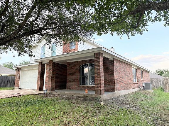 2nd image of 12929 Waynespur Ln