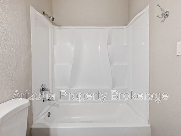 2nd image of 603 W Rio Salado Pkwy APT 203