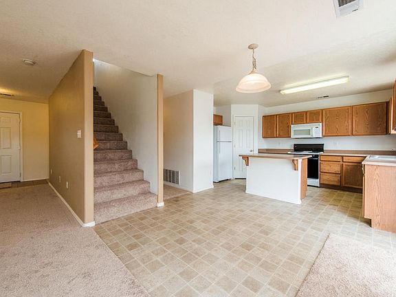 5th image of 2743 Butch Cassidy Dr SW