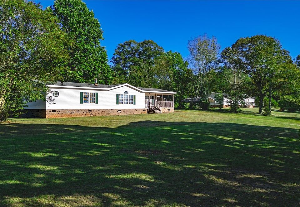 1st image of 722 Pickens Dr