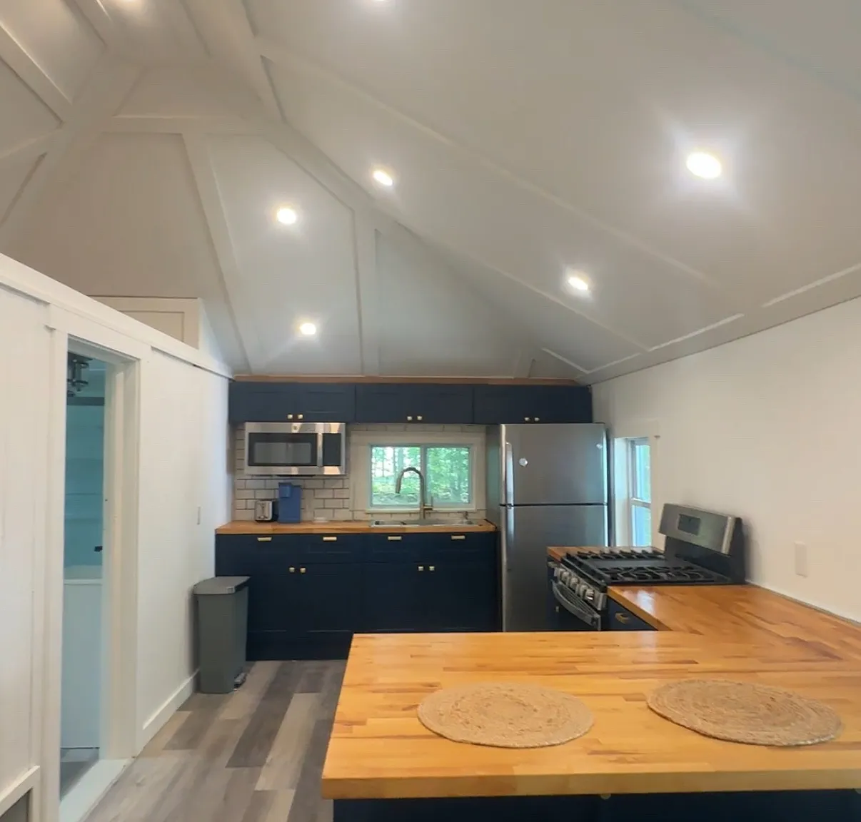 39 Boston Harbor Rd — Photo 1