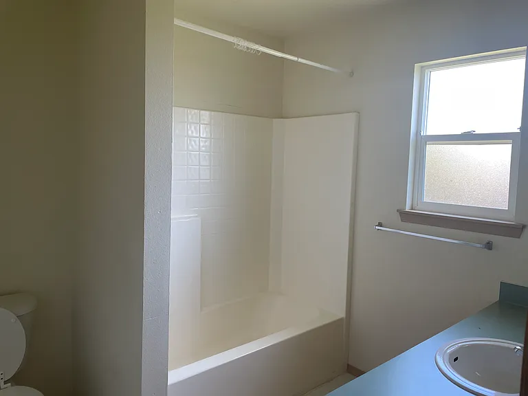 3008 Arbor St — Photo 7