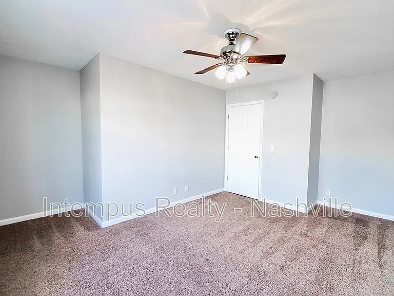 325 Shoshone Pl — Photo 16