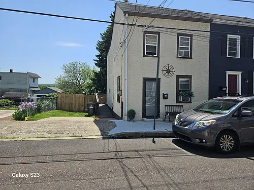 232 Saint Marys St Photo 1