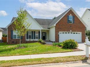 6680 Elm Hill Dr, Clemmons, NC 27012