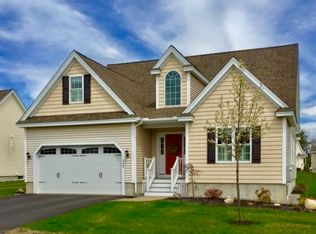 368 Clubhouse Rd, Wells, ME 04090