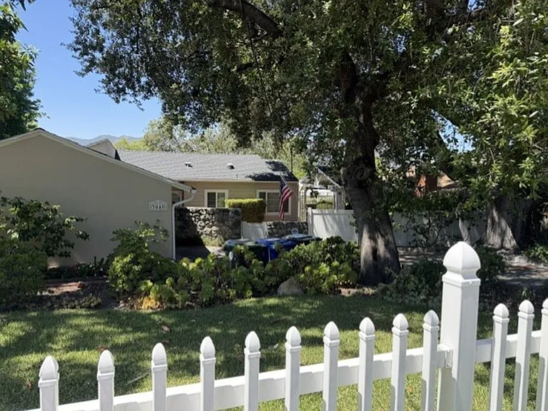 3040 Orange Ave — Photo 3