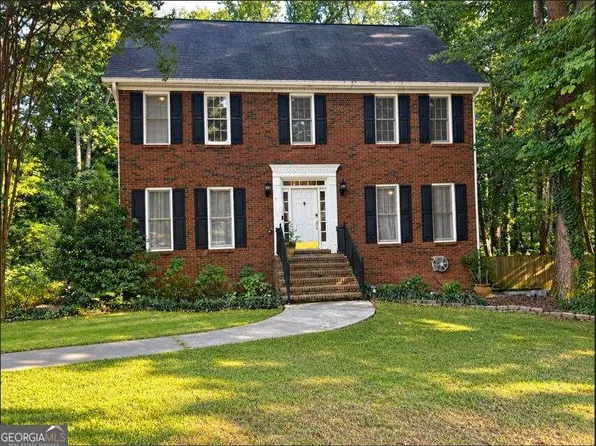 2711 Lochraven Ct, Snellville, GA 30039