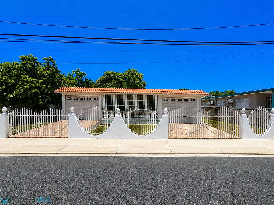 1st image of 8 Calle 5 #466
