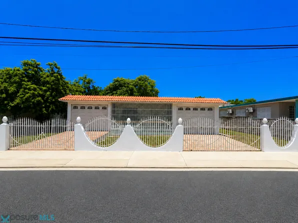 8 Calle 5 #466, Isabela, PR 00662
