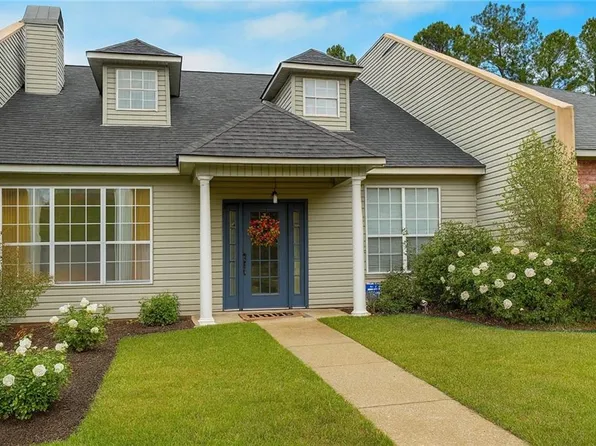 1015 Jennifers Pl, Pineville, LA 71360