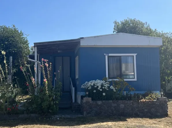 29450 Ellensburg Ave Space 804, Gold Beach, OR 97444