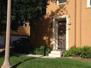 26964 Pebble Beach Dr, Valencia, CA 91381