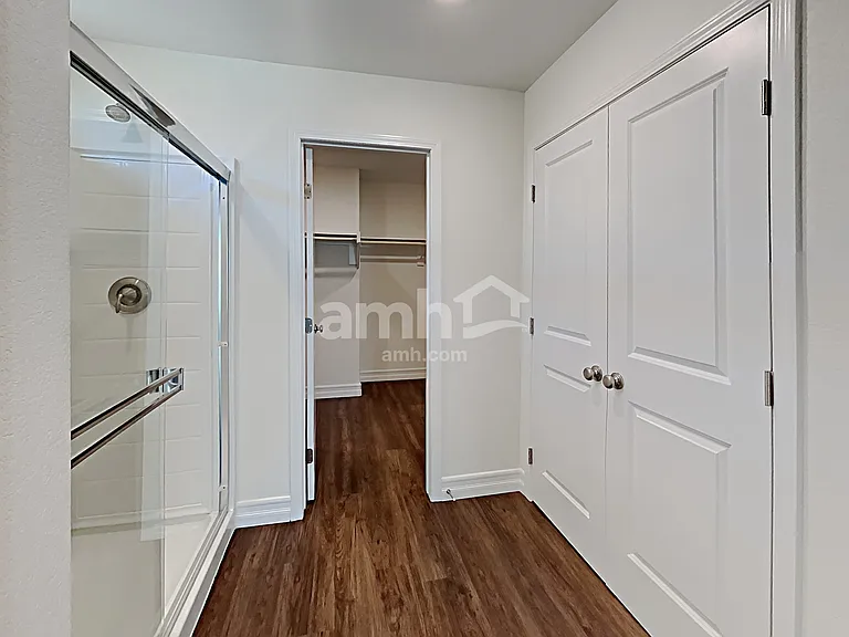 5884 Petronius St — Photo 13