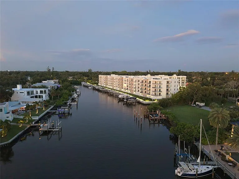 1709 N Tamiami Trl #208 — Photo 41