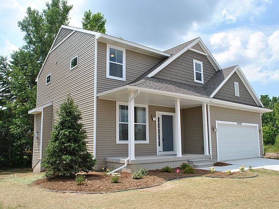 Floor plans and photos shown may include base features along with additional options and upgrades.