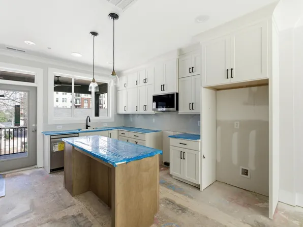 720 Noble Town Way #104, Raleigh, NC 27603