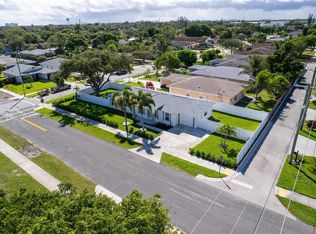 Lincoln Atlantic Park Gar, Delray Beach, FL 33444