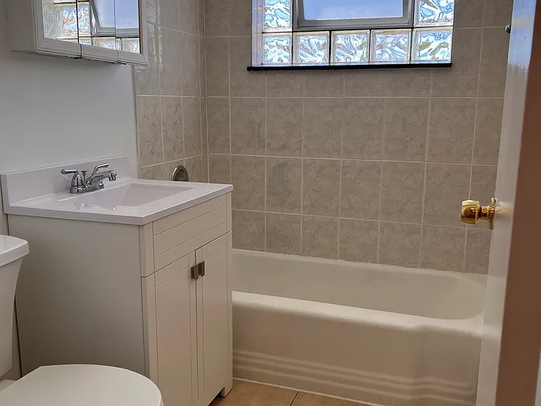 5134 S Cicero Ave #5 — Photo 4