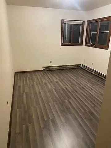 218 Section St — Photo 9