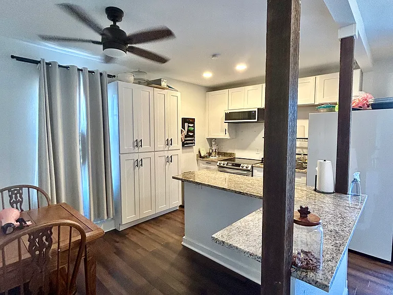 1122 FM 3175 — Photo 2