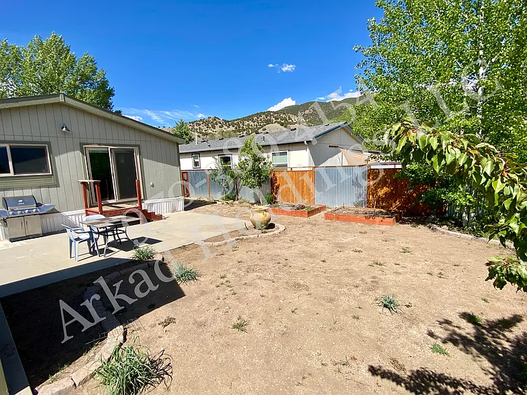 932 Maple Dr — Photo 28
