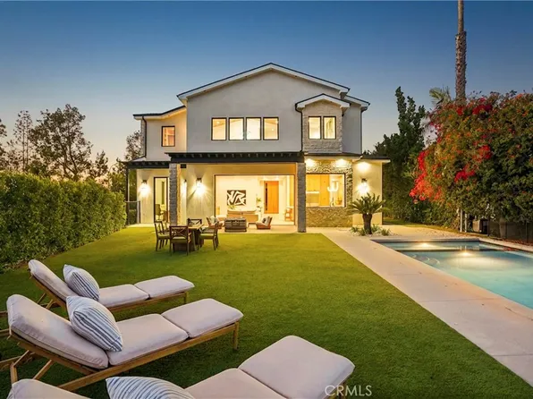 17354 Toquet Dr, Encino, CA 91316