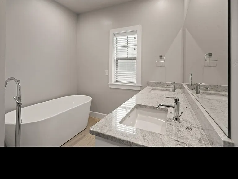2569 Tiffin Way — Photo 16