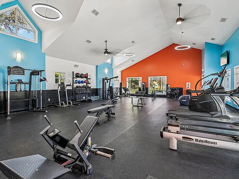 47-web-or-mls-SW 27th St-1212-915
