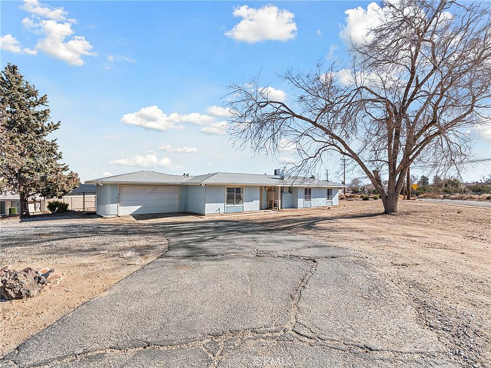 9315 Sierra Vista Rd, Phelan, CA 92371 Zillow