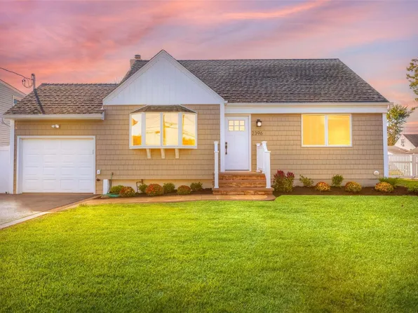 2396 Bennett Avenue, North Bellmore, NY 11710