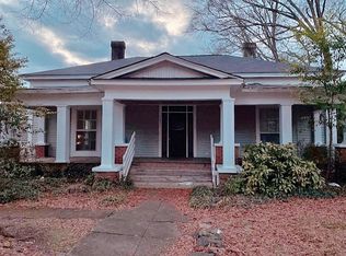 209 N Cave Springs St, Cedartown, GA 30125