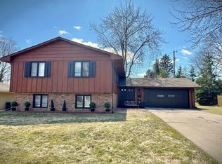 3604 33rd Ave NE, Saint Anthony, MN 55418