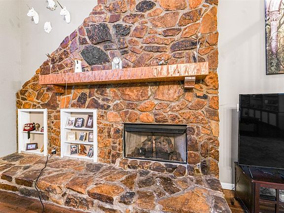 5th image of 205 Blue Chip Farm Rd