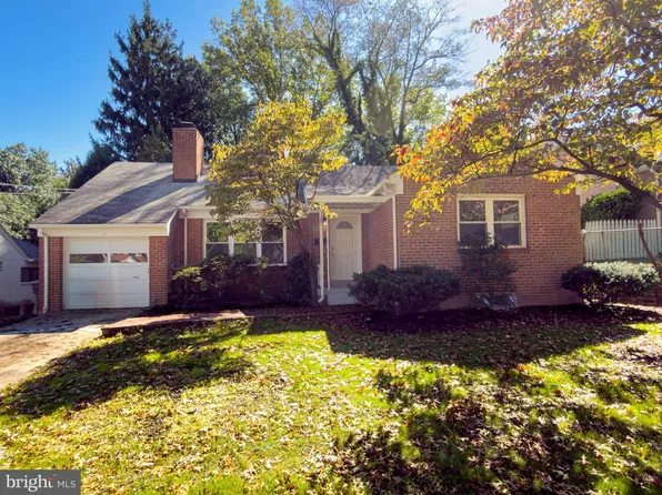 7015 Western Ave NW, Washington, DC 20015