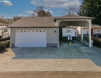 5 Creek Ln, Lakeside, OR, 97449