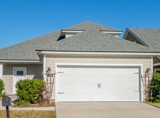 522 Meldrum Ln, Orange Park, FL 32065