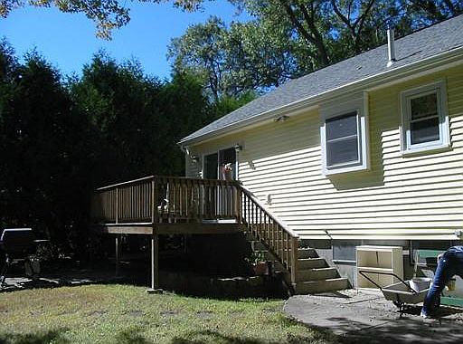 3rd image of 37 Woodland Ave