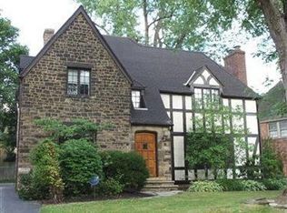 2903 Kingsley Rd, Shaker Heights, OH 44122