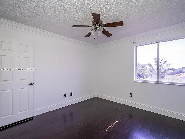 351 SW 184th Ter — Photo 53